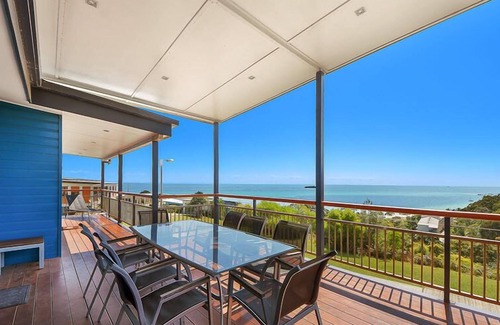 Brisbane Waterfront House | Sahara Blue at Tangalooma