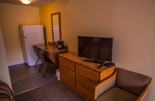 Okanagan-Similkameen Hotel | Sahara Courtyard Inn Penticton
