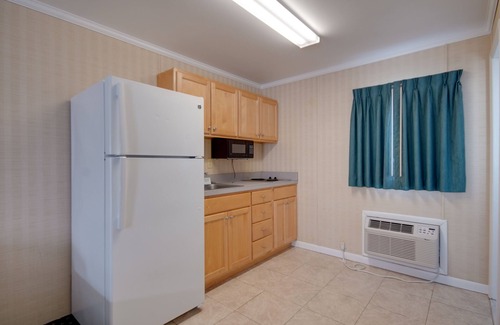 Ocean City Hotel | Sahara Motel