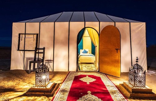 Taouz RV Rental | Sahara traveling camp