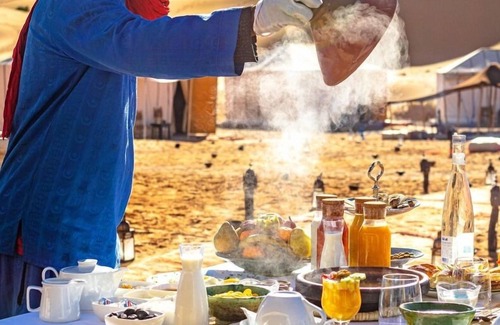 Taouz RV Rental | Sahara traveling camp