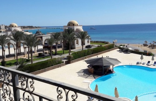 Sahl Hasheeh Apartment | Sahl Hasheesh, Beachfront 1br Apartment, Hurghada