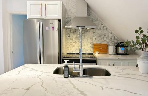 Grimsby Apartment | SAI GON Suit