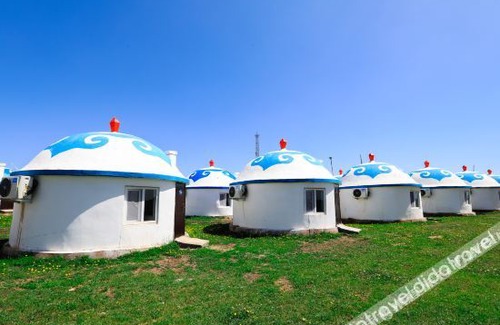 Qahar Right Middle Banner Hotel | Saibei Station (Huiteng Xile Grassland Pearl Branch)
