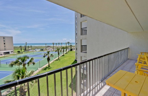 South Padre Island Condo | Saida Resort 3 Bedroom with Million Dollar Views!