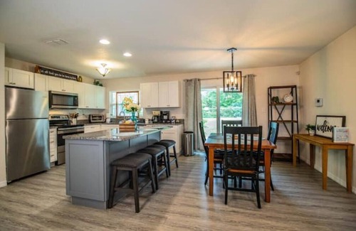 Lakeland House | Sail Away Retreat in Lakeland Fl