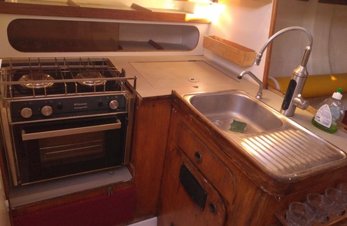 Sete Boat Rental | Sailboat 12 metres 4 persons