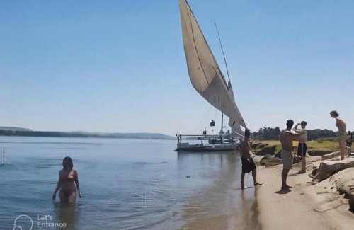 Nile River Luxor Boat Rental | sailboat