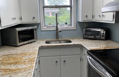 Perryville House | Sailor's Sunrise Cottage - Chesapeake Bay