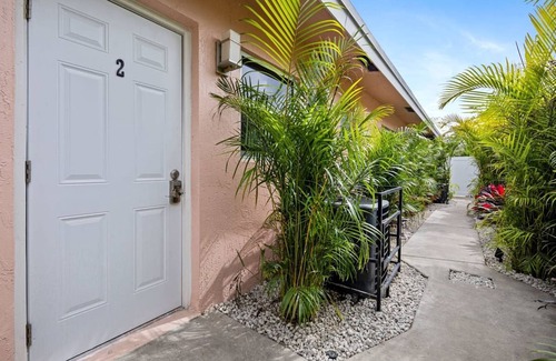 Sailboat Bend Apartment | Sailors Rest Sailboat Bend