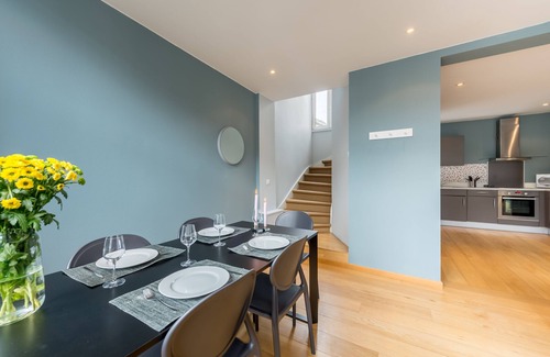 Saint-Laurent Apartment | Saint-Adalbert