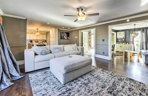 St. Charles House | Saint Charles House Near Historic Downtown!