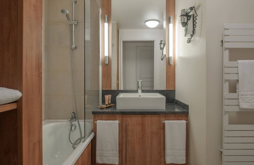 6th Arrondissement Apartment | SAINT GERMAIN STUDIO DELUXE APARTMENT WITH AIRCON