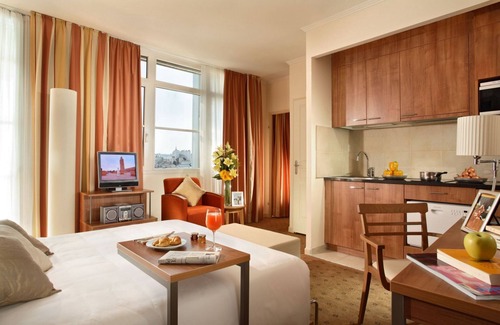 6th Arrondissement Apartment | SAINT GERMAIN STUDIO DELUXE APARTMENT WITH AIRCON