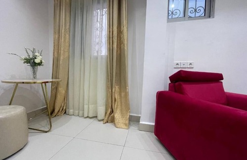 Douala Hotel | Saint James Marguerita Hotel Douala