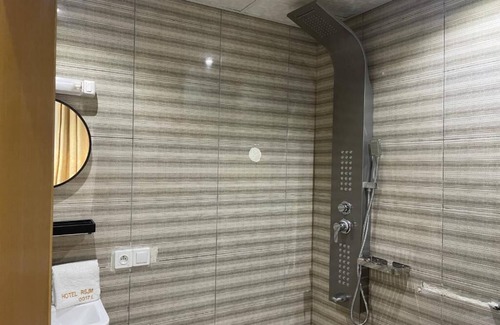 Douala Hotel | Saint James Marguerita Hotel Douala
