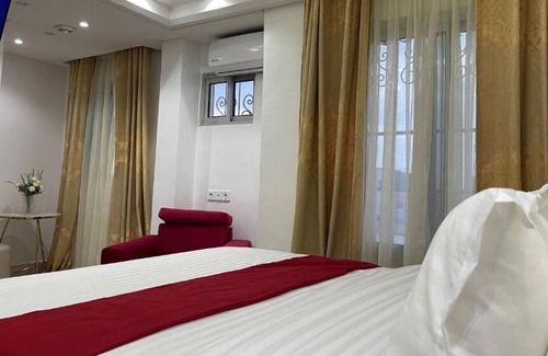 Douala Hotel | Saint James Marguerita Hotel Douala