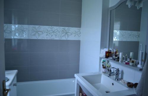 Saint-Pavace House | SAINT Pavace