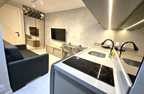 Sudoeste e Octogonal Apartment | SAINT TROPEZ BLOCO G APT 205 · Apartamento novo e reformado, Sudoeste QMSW 05