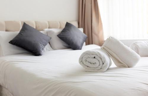 Leicester House | Saintbury House