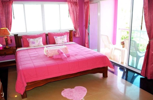 Nong Thale Hotel | Sairougn Seaview Hotel