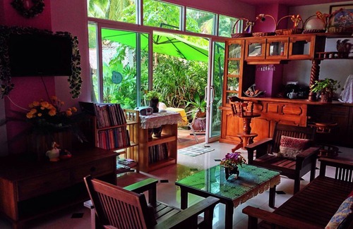 Nong Thale Hotel | Sairougn Seaview Hotel