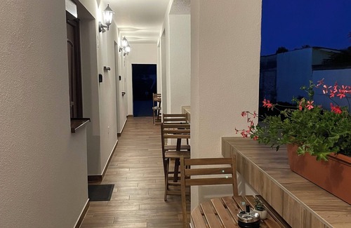 Szekesfehervar Cottage | Saját fürdővel, ingyenes parkolás és Wifi. Grillezési lehetőség az udvarban,