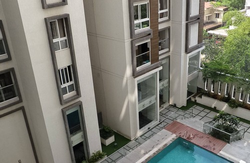 Thousand Lights Hotel | Sakthi Holiday's Inn