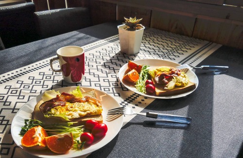 Ji'an Bed & Breakfast | Sakura B&B