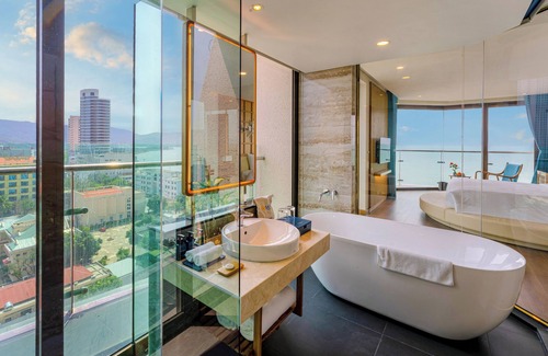 Quy Nhon Hotel | Sala Quy Nhon Beach Hotel