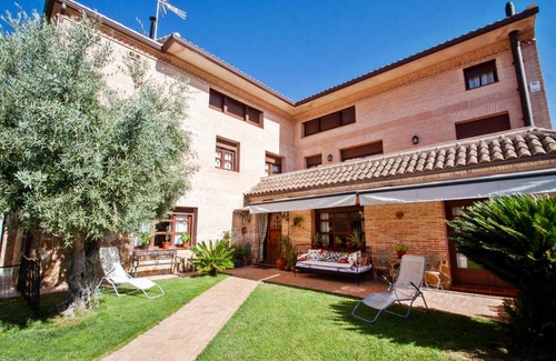 Cobisa House | Salambel