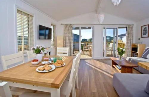Salcombe Apartment | Salcombe Retreat Lodge 2