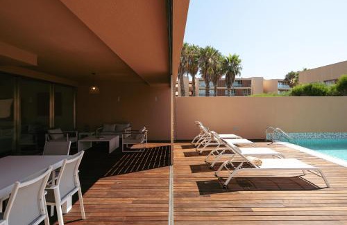 Salgados Villa | Salgados Premium Beach Villa by DA'Home