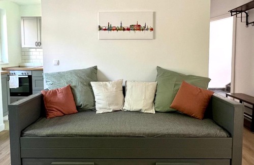 Remscheid Apartment | Sali - R3 - Apartmenthaus, WLAN, TV