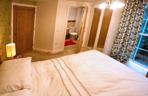 Salisbury Apartment | Salisbury 2-bed Luxury Apartment