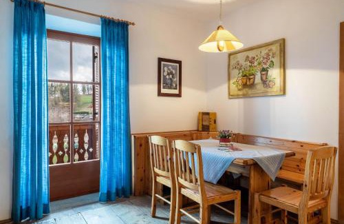 Collalbo Apartment | Sallrain Hof Apartment 1