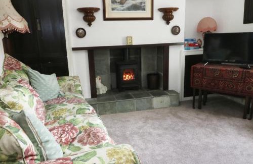 Carleton House | Sally's Cottage
