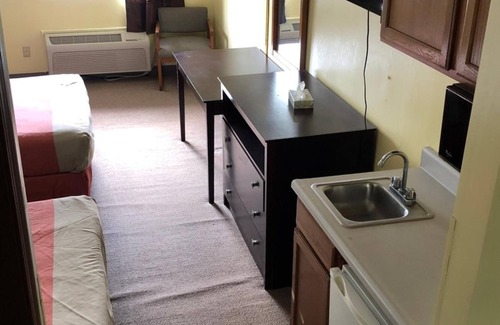 Nashville Hotel | Salt Creek Inn