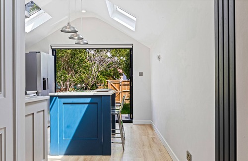 Henley House | Salt House - From 150 Per Night