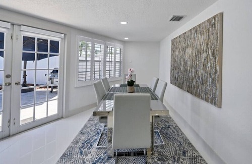 Garden Isles House | Salt Life Beach Cottage Sleeps 8 Heated Pool minutes from BEACH!!!