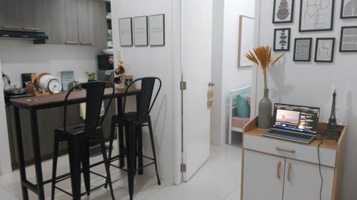 Ortigas Center Apartment | Salt&Light Suite