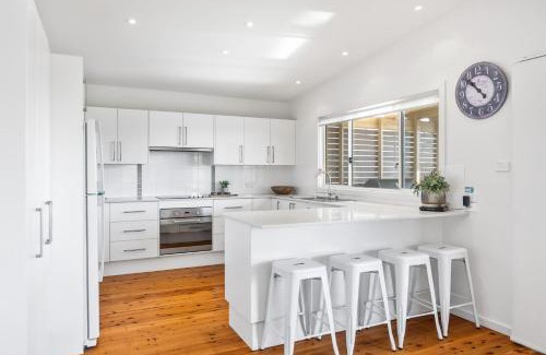 Mollymook House | Salt Water