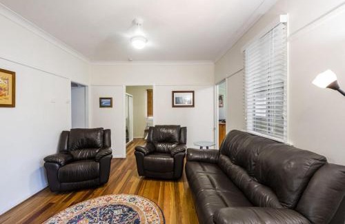 Iluka House | Salt Water Cottage