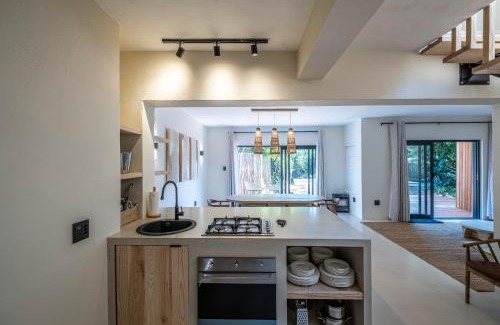 Jeffreys Bay Apartment | SALT