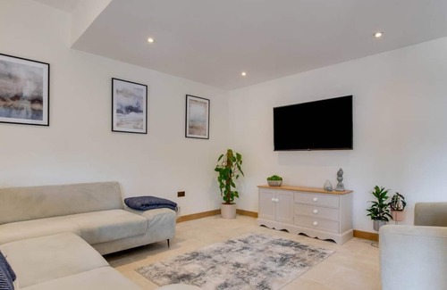 Boughton Monchelsea House | Salts Barn in the beautiful Maidstone