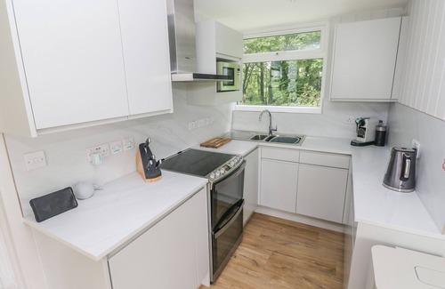 Haverfordwest Cottage | SALTWATER, family friendly in Roch