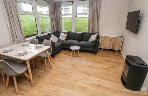 Haverfordwest House | Saltwater
