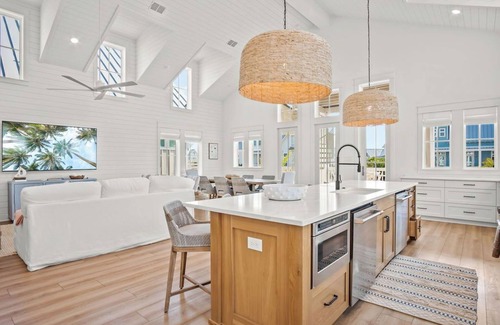 Port Aransas Cottage | Salty Beaches 226 BAR