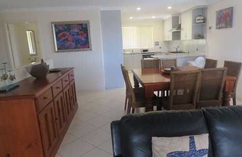 South West Rocks House | Salty Kisses-Spacious townhouse ready for a family getaway