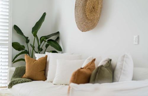 Kiama House | Salty Palms by the Sea - ONE